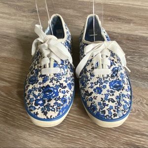 Keds Size 7 Womens Spring Flower Floral Blue White Print Canvas ribbon laces